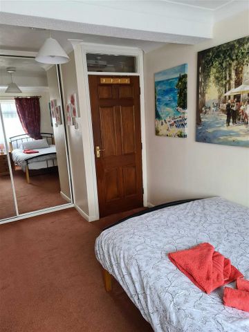 1 bedroom semi-detached house to rent - Photo 5