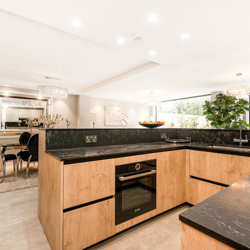 Court Close, London, NW8 - Photo 1