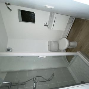 Location Appartement 1 pièce 18m² HEROUVILLE ST CLAIR 14200 - Photo 2