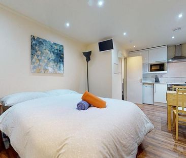 Studio to rent - Photo 3