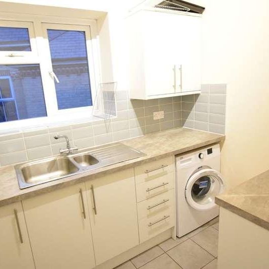 Lorne Park Lodge, Lorne Park Road, Bournemouth, BH1 - Photo 1