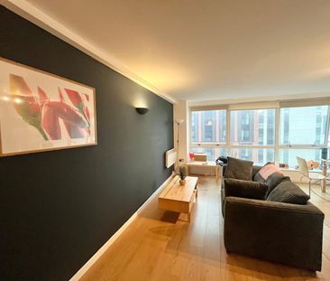 1 Bed Flat, Marco Island, NG1 - Photo 3