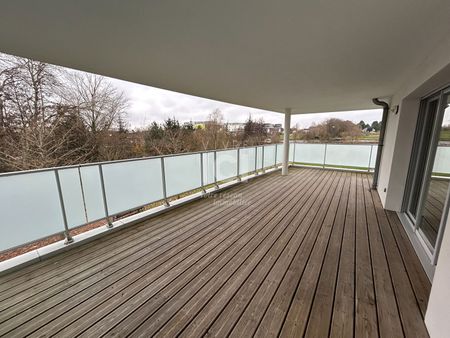 A Louer Appartement 3 Pièces De 65 M² Avec Grande Terrasse De 48 M² + Deux Places De Stationnements Privative -sainte Luce Sur Loire - Photo 3