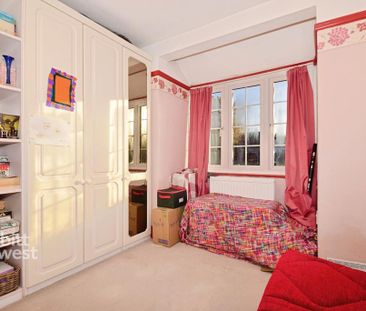 3 bedroom detached bungalow to rent - Photo 2