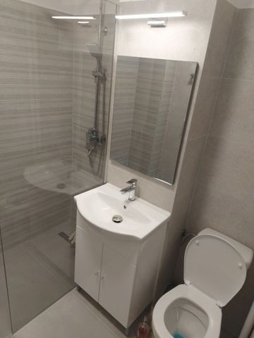 Piata sudului parter decomandat noua - Photo 3