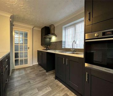 Old Vicarage Road, Dawley, Telford, Shropshire, TF4 - Photo 1