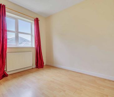 2 bedroom maisonette to rent - Photo 4