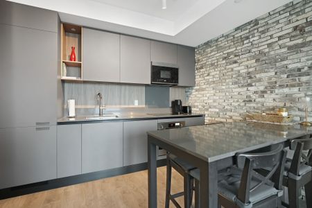 For Lease - 39 MARY Street Unit# 1907, Barrie, Ontario - Photo 4