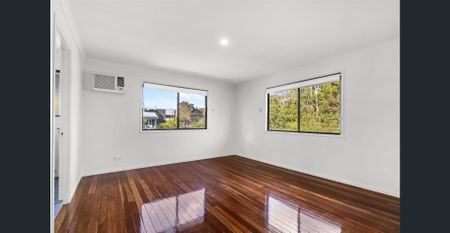 EXTRA LARGE 1 BEDROOM UNIT IN SALIBURY - Photo 4