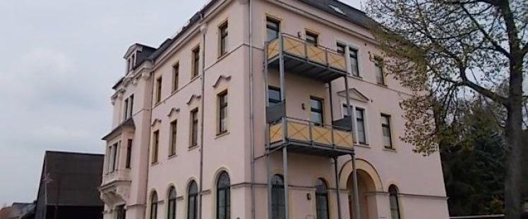 *** Großzügige 2-Zimmer mit Laminat, Wannenbad und Balkon! Stellplatz o. Carport mgl. *** - Photo 1