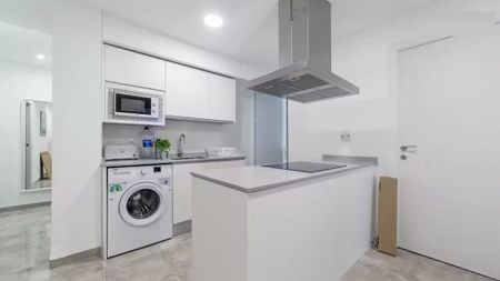 Carrer del Duc de Mandas, Valencia, Valencian Community 46019 - Photo 4