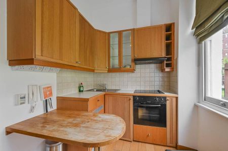 Studio to rent - Photo 4