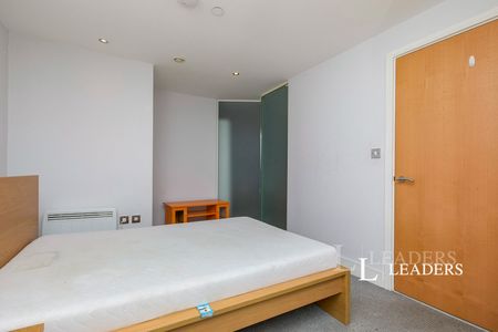 2 bedroom apartment to rent The Litmus Building, 195 Huntingdon Street, Nottingham, NG1 - Photo 5
