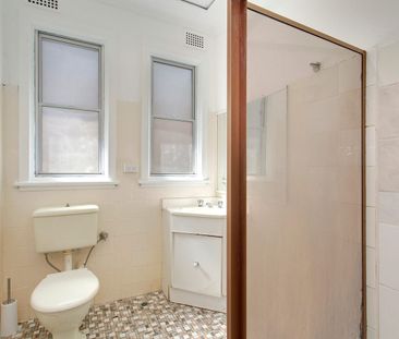 125 Clontarf Street, Seaforth, NSW 2092 - Photo 3