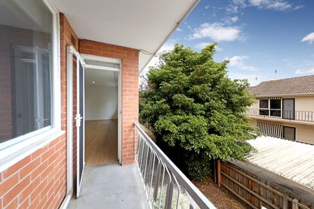 5/32 Walsh St, Ormond VIC 3204 - Apartment For Rent | Domain - Photo 4