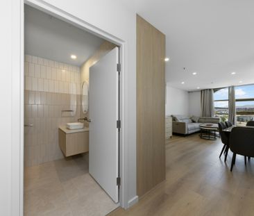 FULLY FURNISHED � MODERN 2-BEDROOM APARTMENT - Photo 4