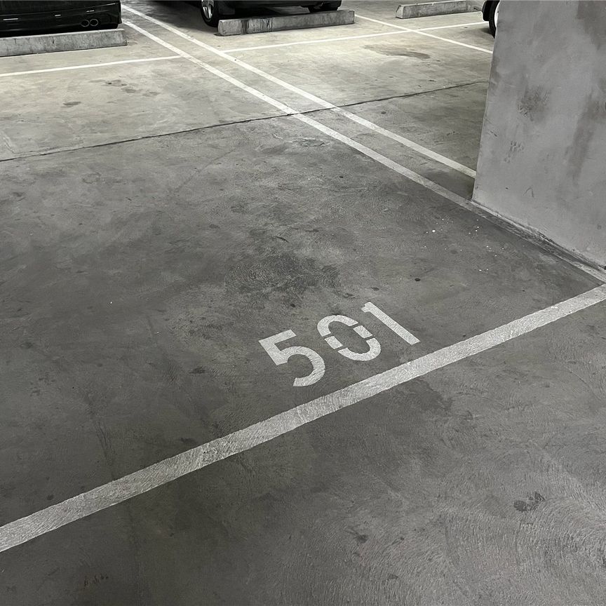 501/668 Bourke Street - Photo 1