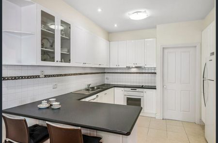 Perfect House with Perfect Location - Photo 2