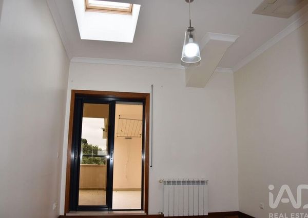 Apartamento T5 em Coimbra