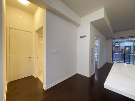 For Lease - 460 Adelaide Street Unit# 817, Toronto, Ontario - Photo 3