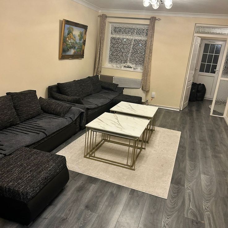 Badger Close - Photo 1