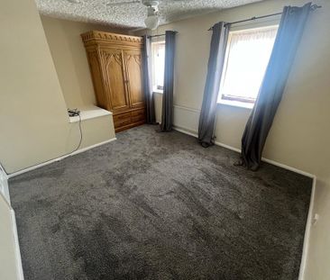 2 bedroom detached house to rent - Photo 3