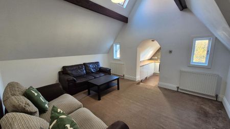 2 bedroom apartment to rent - Photo 2