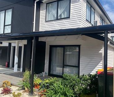 Stunning 4BR New Build in Pakuranga - Photo 3