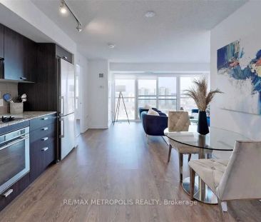 275 Village Green Square #1521 - Photo 4