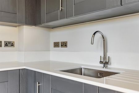 2 BED Apartment To rent - Photo 4