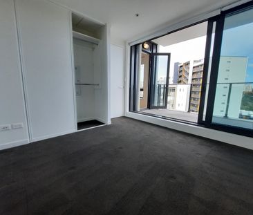 Spacious One Bedroom in SugarTree - Photo 6