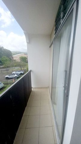 Location appartement 3 pièces, 65.42m², Schœlcher - Photo 4
