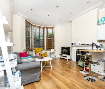 2 bedroom property to rent - Photo 2