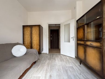 Drzewa za oknem, 2 pokoje, oddzielna kuchnia 43.4 m² - Photo 2