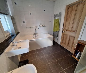 Room in a Shared House, Carlton Road, CR2 - Photo 5