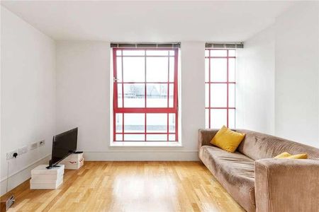 Highbury Stadium Square, London, N5 - Photo 3