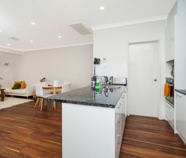 55/11 Regal Place, East Perth - Photo 6