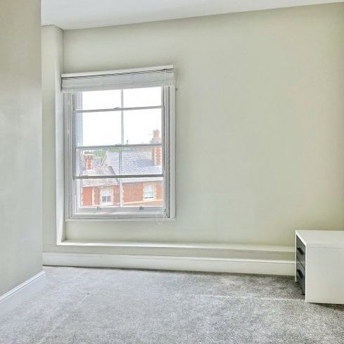 St John Street, IP33 1SN - Photo 1