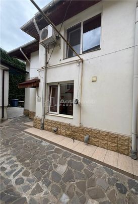 Armeneasca, Vila individuala, Curte comuna - Fotografie 1
