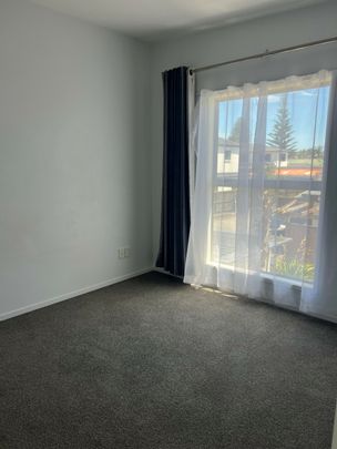 2 Bedroom Apartment - Photo 1