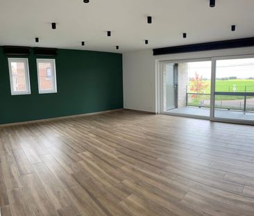 Appartement te huur - foto 1