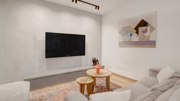 Apartament na 6 piętrze Giełdowa przy metrze - Photo 1