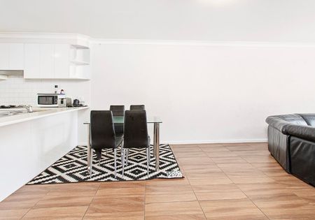 Prime Duplex on Parramatta - Photo 2