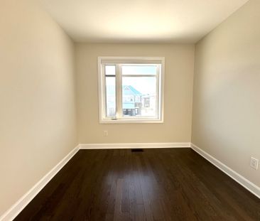 For Lease - 170 Angelonia Crescent, Blossom Park - Airport and Area... - Photo 2