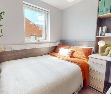 Room in a Shared Flat, Granby Row, M60 - Photo 3