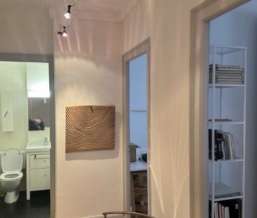 Very nice 4-room apartment in old style and quiet at Eaux-Vives - Photo 4