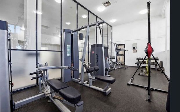 Modern North-Facing Apartment with Study for Rent - Photo 1