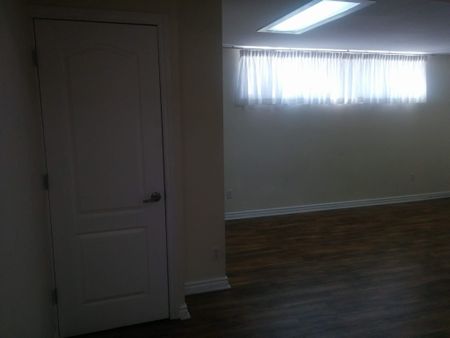 For Lease - 3429 Queenston Drive, Mississauga, Ontario - Photo 5