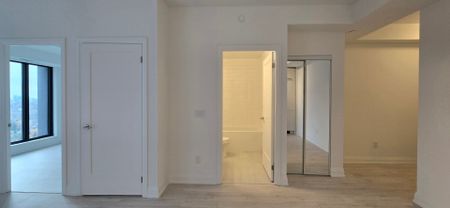 For Lease - 20 Soudan Avenue Unit# 2106, Toronto, Ontario - Photo 2