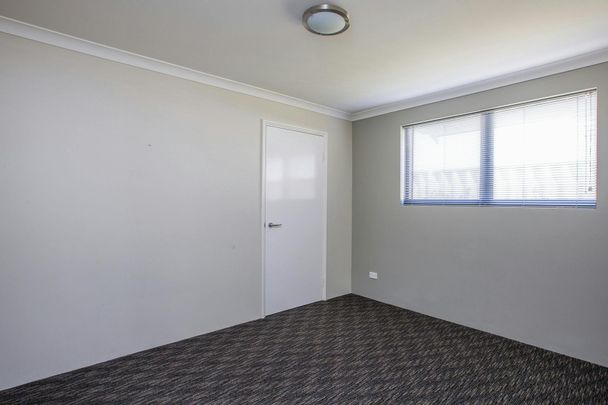 LOW MAINTENANCE HOME IN DALYELLUP - Photo 1